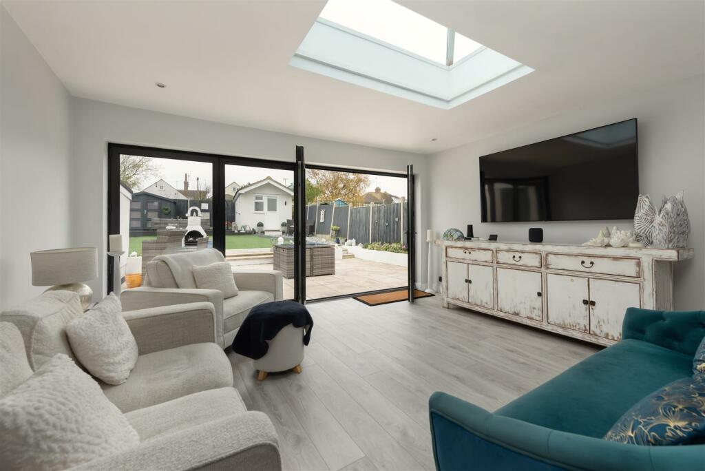 Additional image 4 of Hampton Pier Avenue, Hampton, Herne Bay