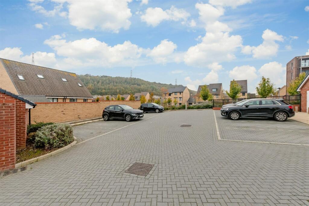 Additional image 7 of Eyres Drive, Castle Hill, Ebbsfleet Valley, Kent