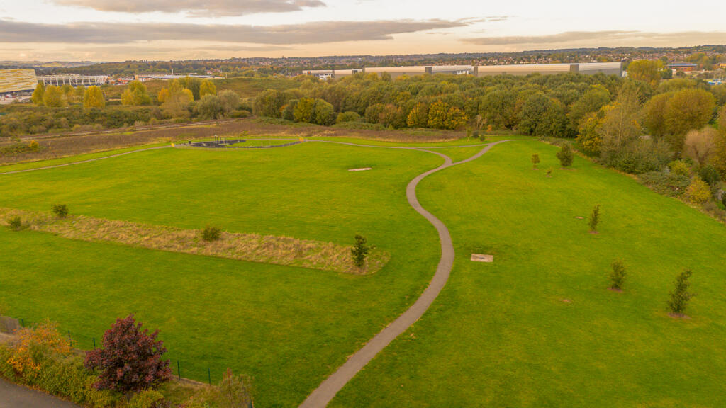 Additional image 31 of Persian Close, City Point