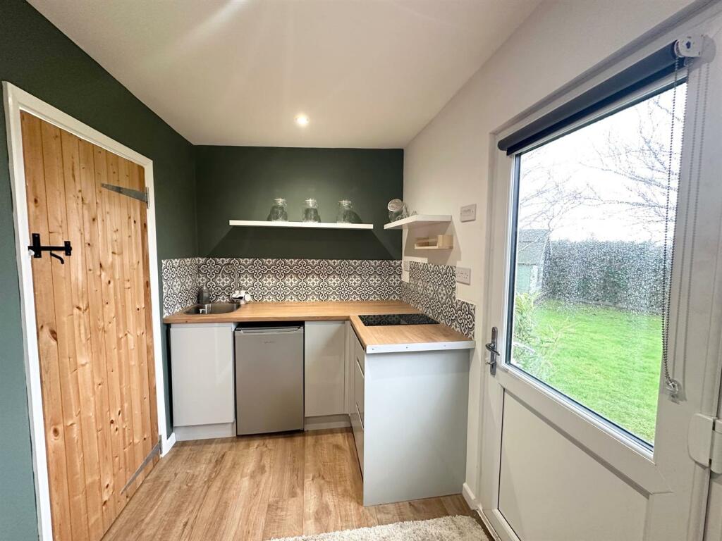 Additional image 33 of Middlewich Road, Leighton, Cheshire