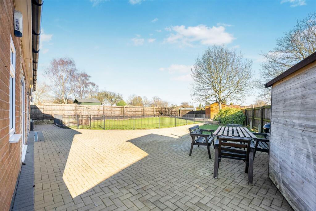 Additional image 25 of Rugby, Broadwell,