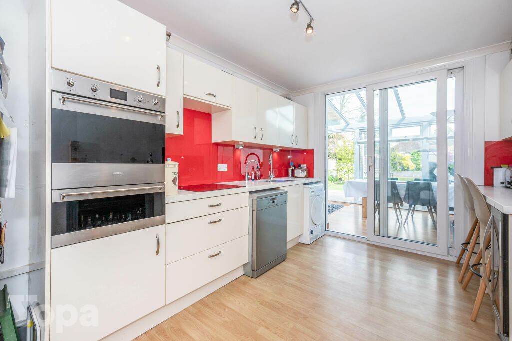 Additional image 8 of St. Margarets Avenue, Sidcup, DA15