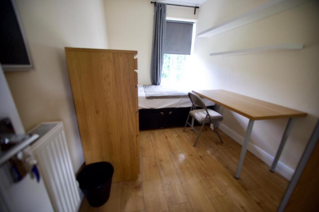 Additional image 38 of Wedon Close, Canley,