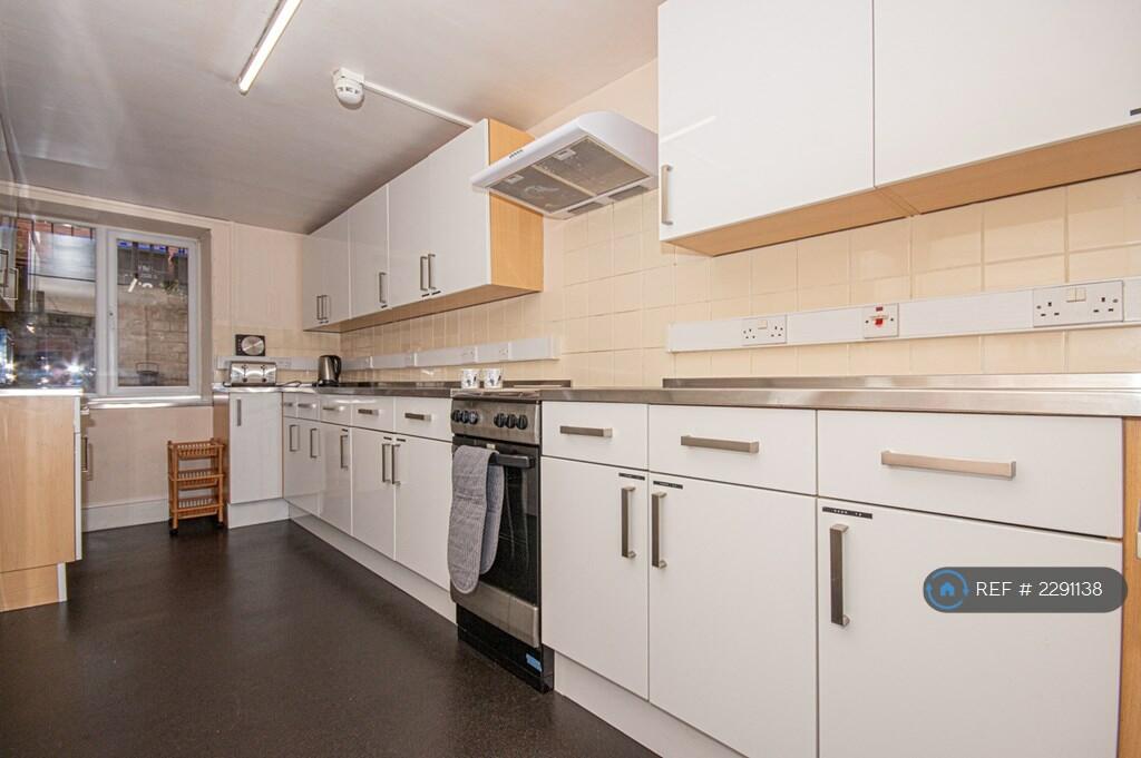 Additional image 28 of Russell Terrace, Leamington Spa, CV31