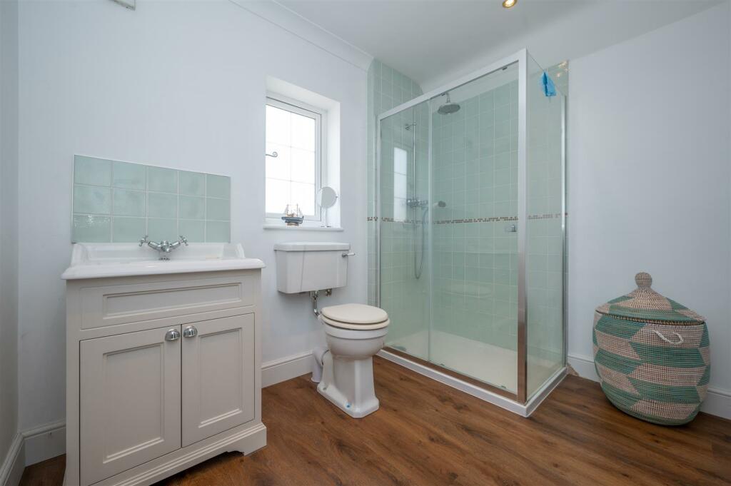 Additional image 8 of Oldborough Drive, Loxley, Warwick