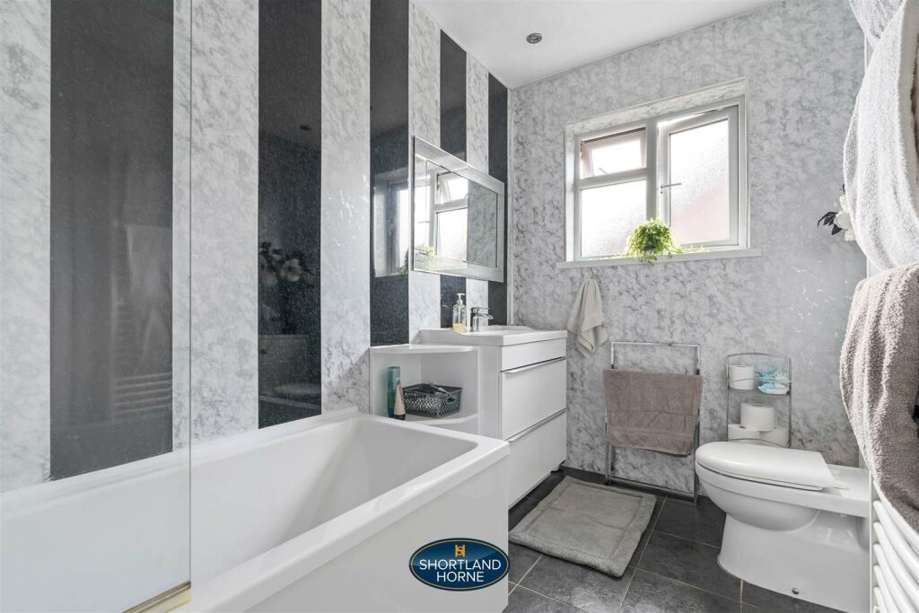 Additional image 9 of Knoll Drive, Styvechale, Coventry