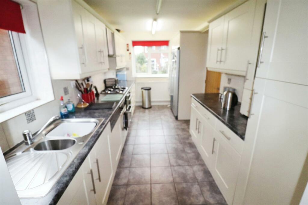 Additional image 7 of Henley Cl, Nuneaton