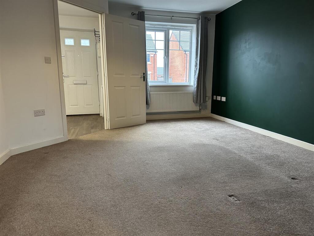 Additional image 5 of Aster Drive, Rugby  ** VACANT & NO UPWARD CHAIN **