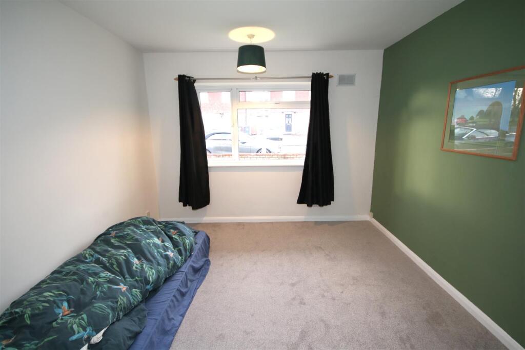 Additional image 18 of Queens Avenue, Canterbury