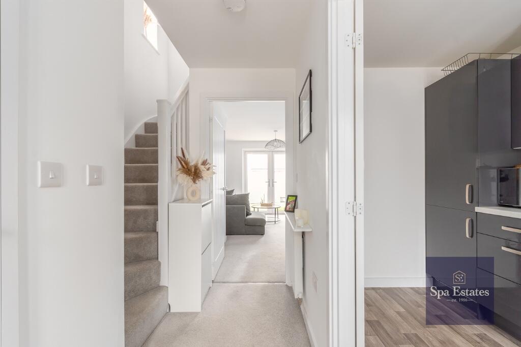 Additional image 15 of Roseacre Gardens, Warwick, CV34