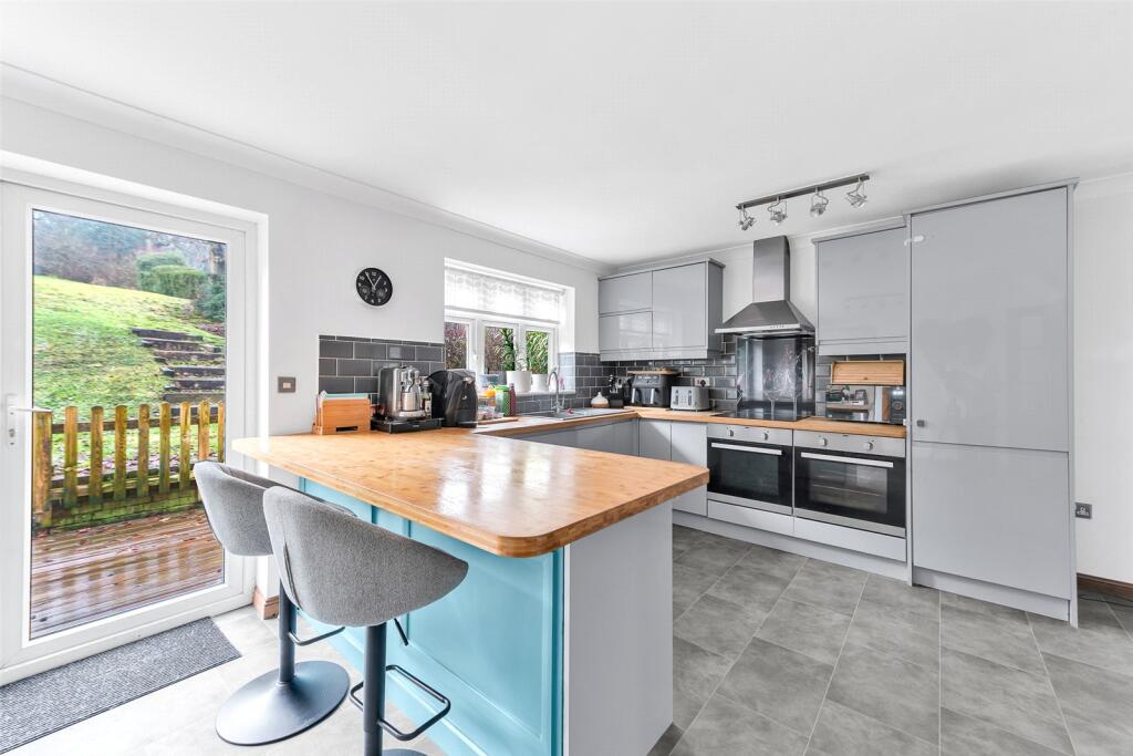 Additional image 11 of Meadow Lane, Meopham, Kent, DA13