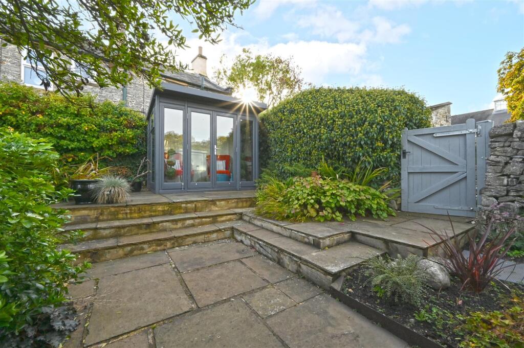 Additional image 19 of Main Street, Great Longstone, Bakewell