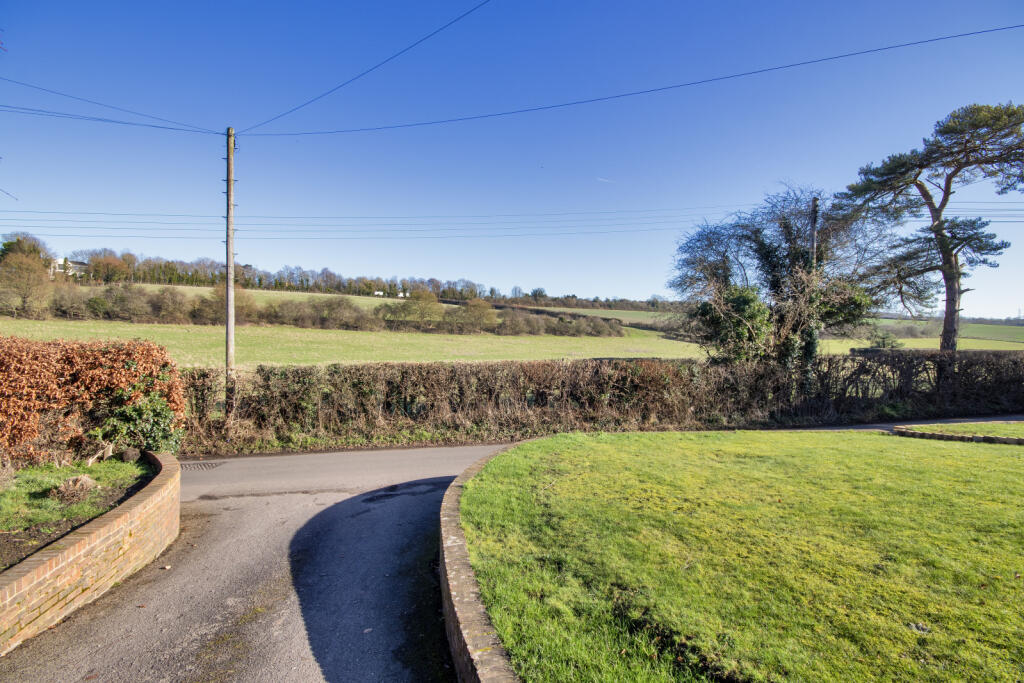 Additional image 23 of Beesfield Lane, Farningham, Kent, DA4