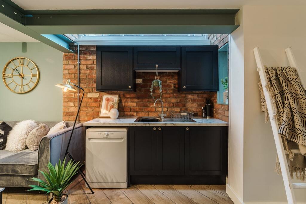 Additional image 5 of Highland Road, Coventry