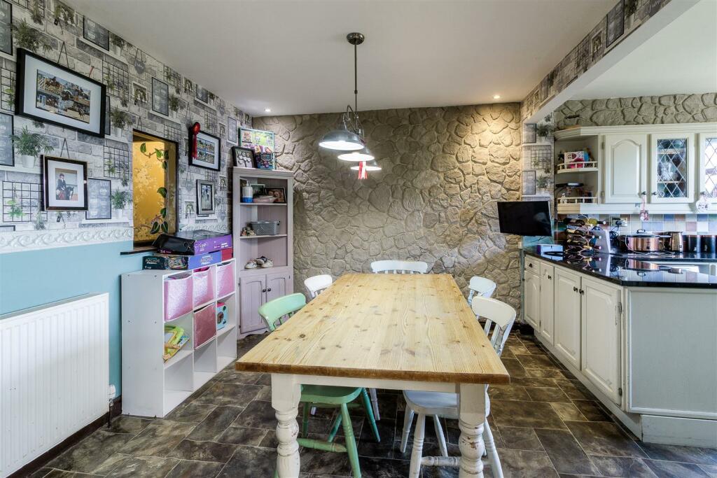 Additional image 5 of Tamworth Road, Fillongley, CV7