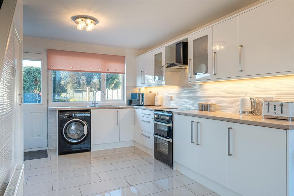 Additional image 5 of Delves Crescent, Wood End, Atherstone, Warwickshire, CV9