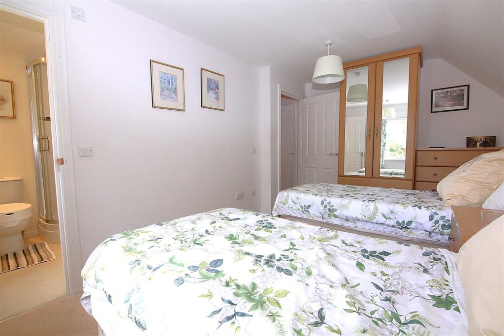 Additional image 9 of Penny Lane, Rugby