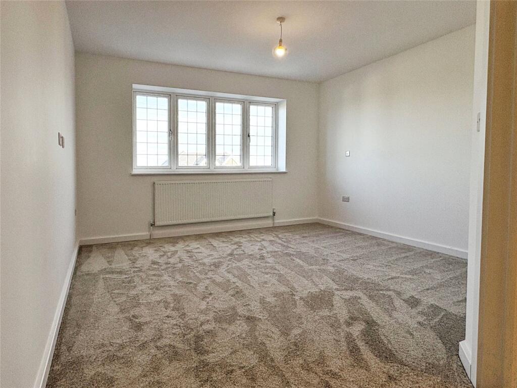 Additional image 14 of Coutts Avenue, Shorne, Gravesend, Kent, DA12