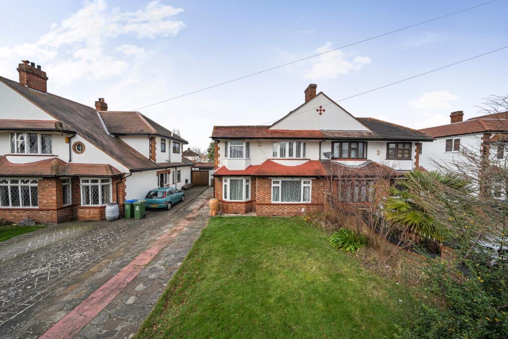 Braundton Avenue, Sidcup, Kent, DA15