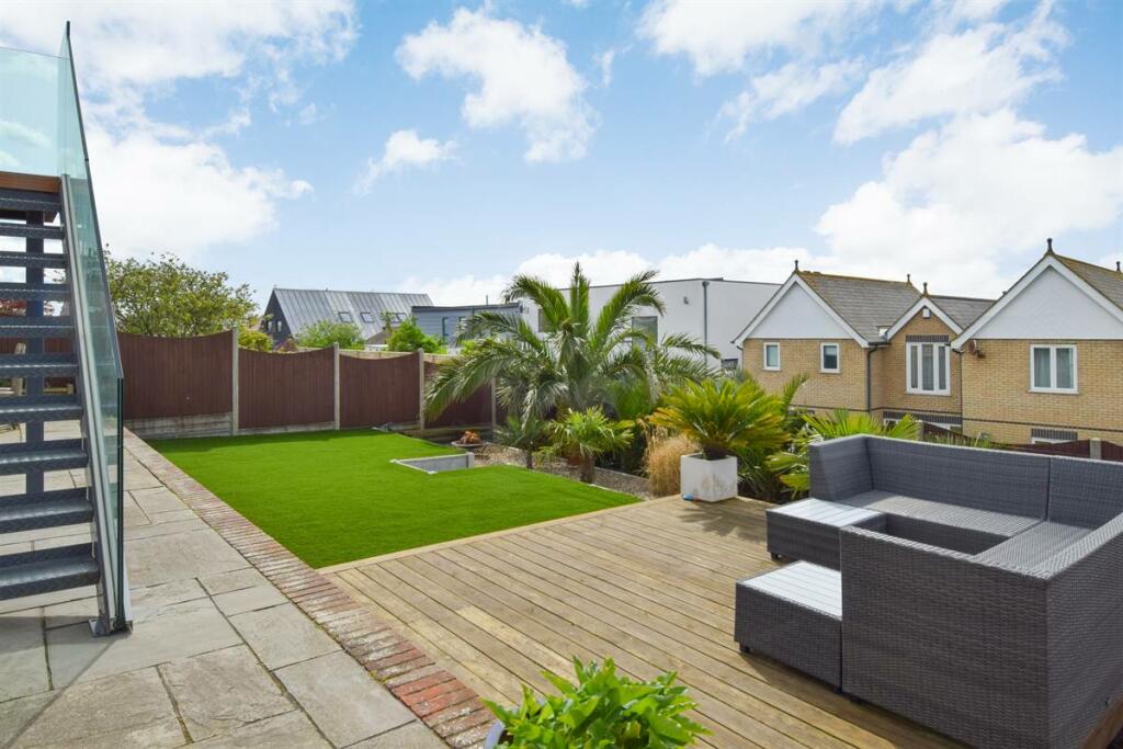 Additional image 28 of Harcourt Drive, Herne Bay