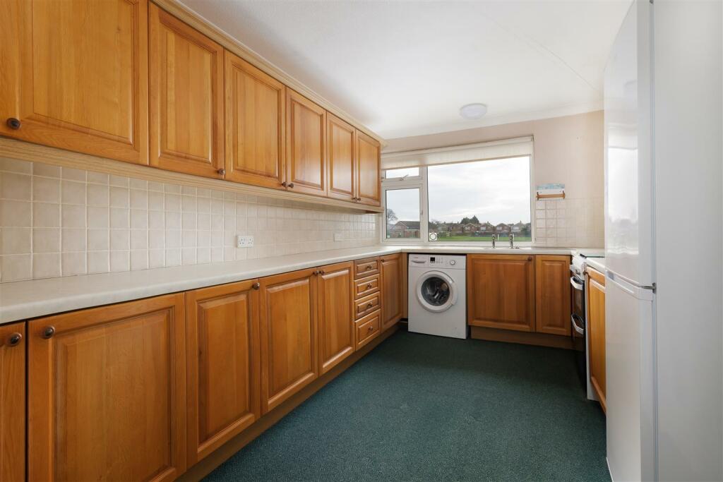 Additional image 6 of Hatherell Road, Radford Semele, Leamington Spa