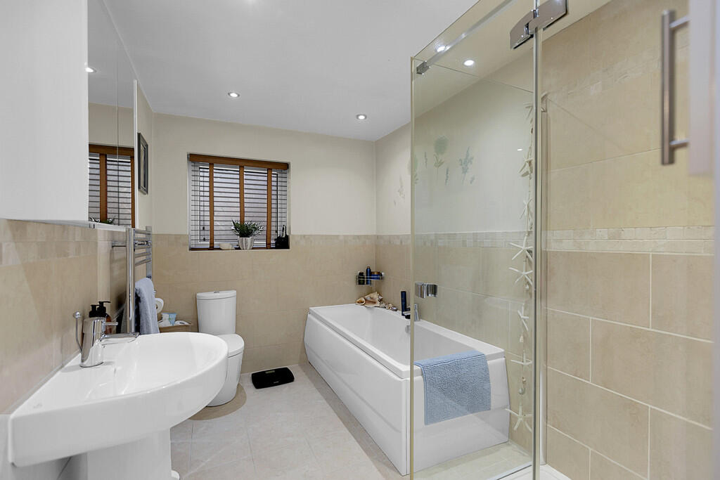 Additional image 10 of Beauty Bank