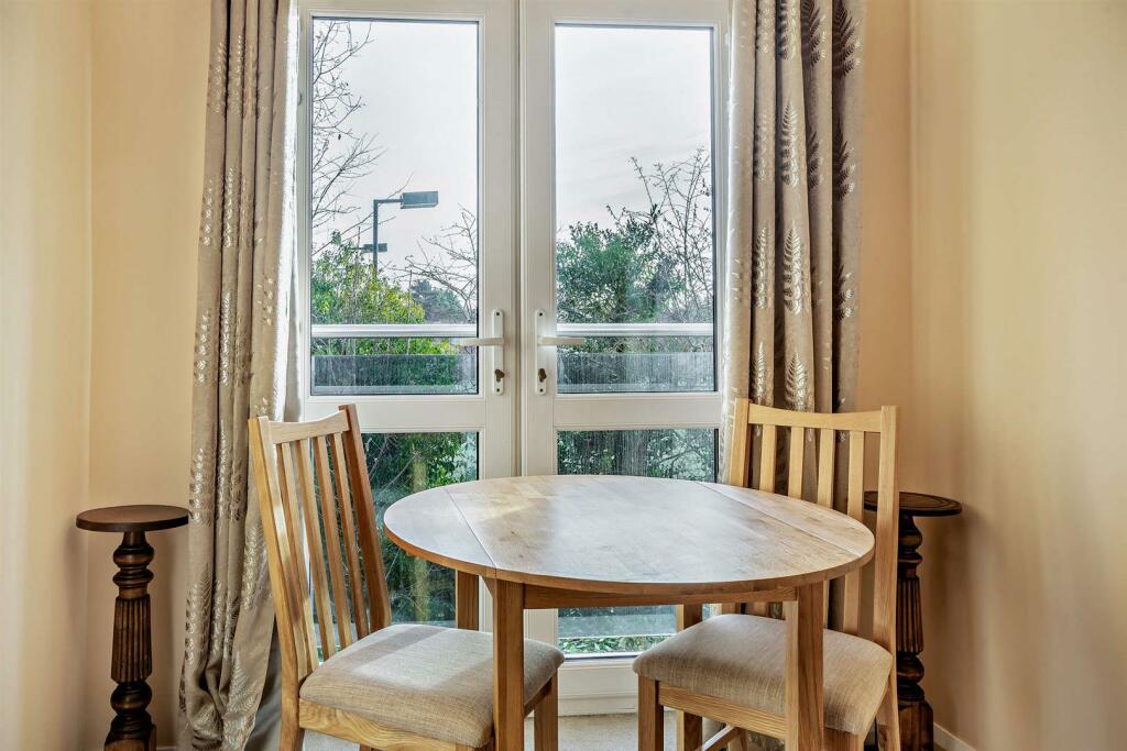 Additional image 4 of Oak Grange, Bradburns Lane, Hartford