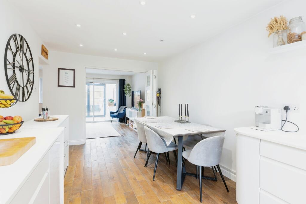 Additional image 8 of Caxton Close, Hartley, Longfield, Kent, DA3