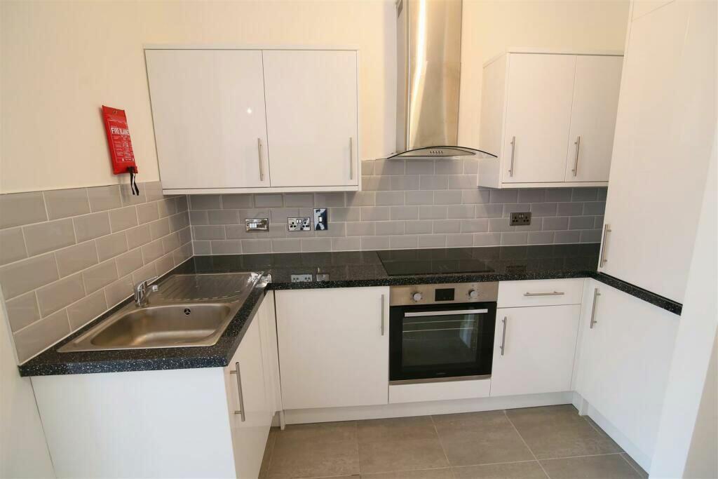 Additional image 5 of Symington House, Market Street, Rugby, Warwickshire, CV21 3DQ