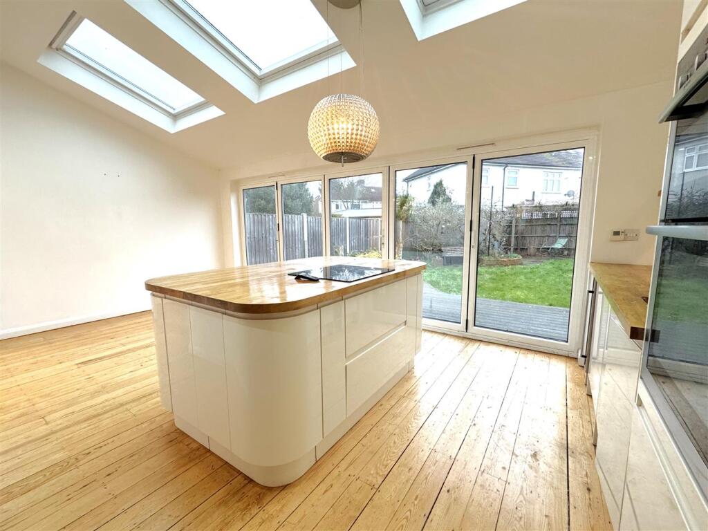 Additional image 4 of Berkeley Avenue, Bexleyheath