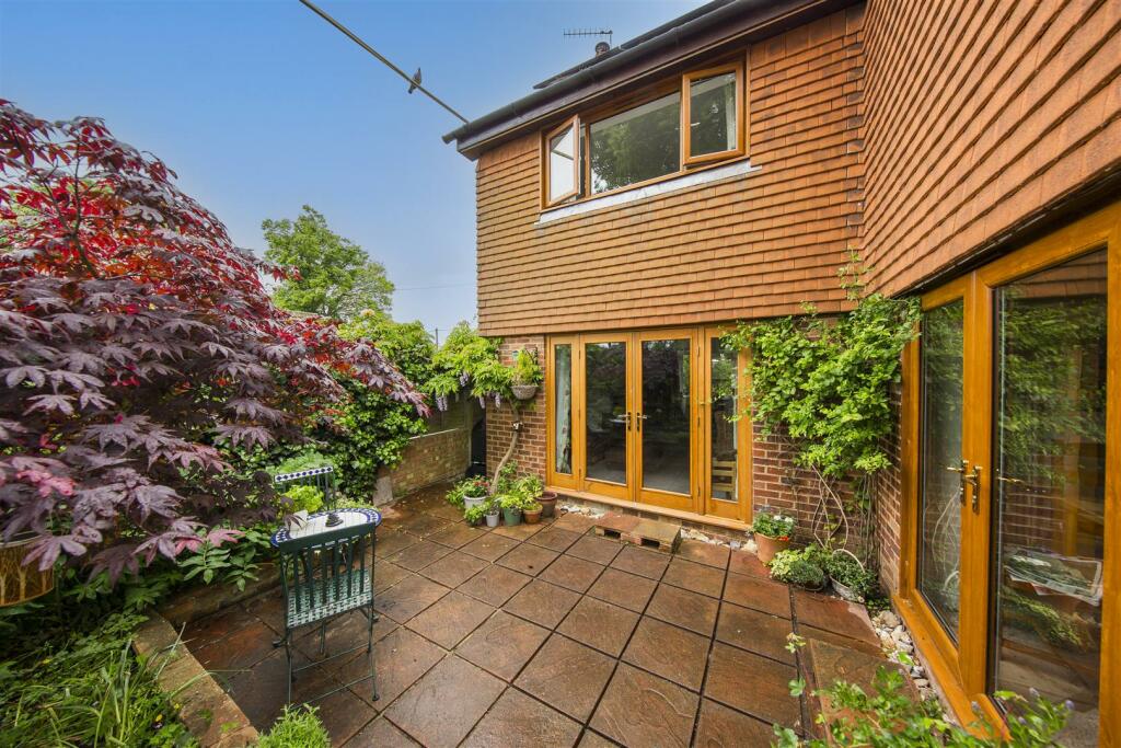 Additional image 25 of Southfleet Avenue, Longfield