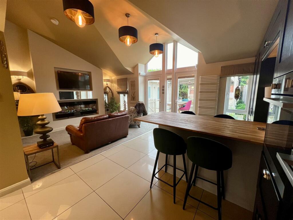 Additional image 24 of Exciting Business Opportunity with Residential Accommodation