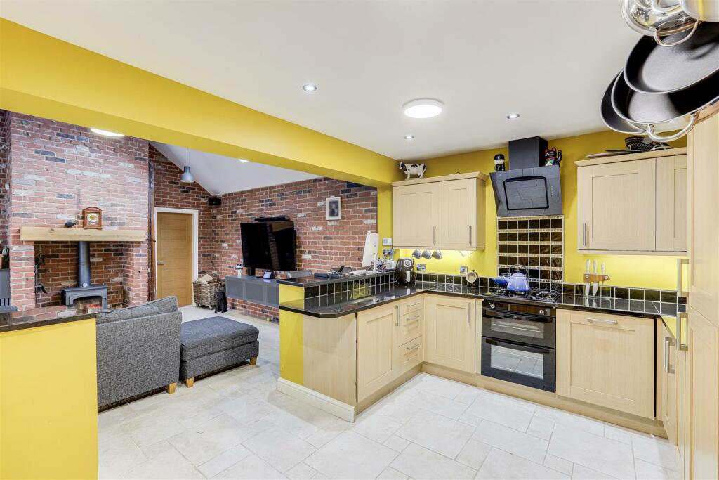 Additional image 8 of Victoria Avenue, Borrowash, Derbyshire, DE72 3HG