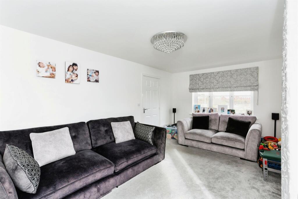 Additional image 10 of Great Burnet Close, Rugby