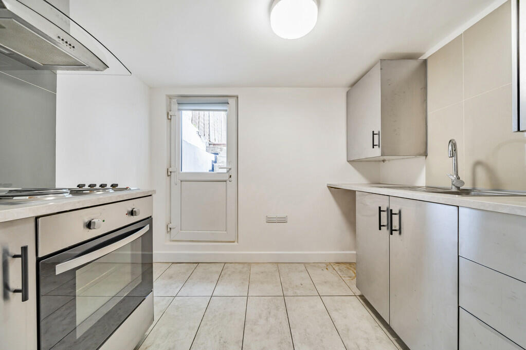 Additional image 23 of Darnley Street, Gravesend