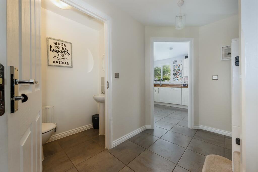 Additional image 5 of Brackley Crescent, Warwick