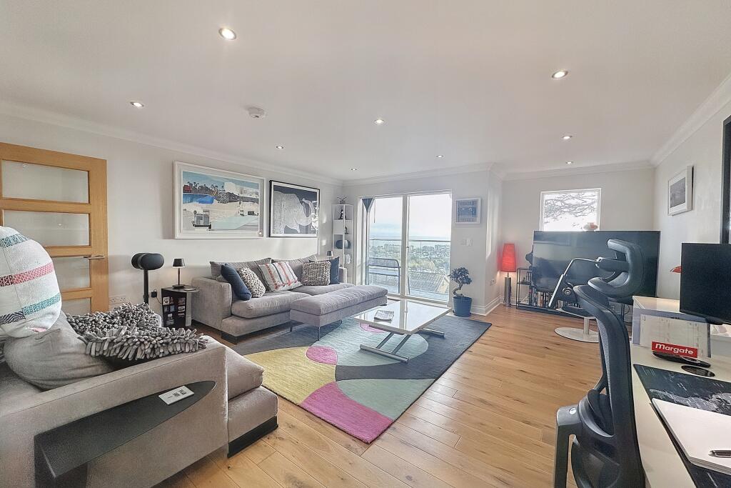 Additional image 4 of Bay View, 102 North Road, Hythe, Kent