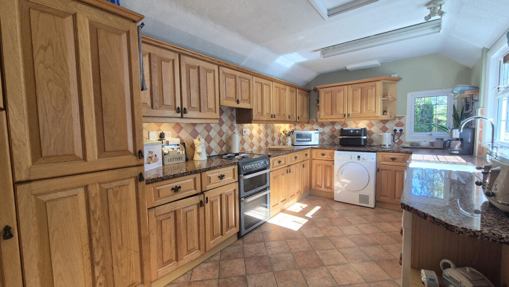 Additional image 5 of Marton Road, Long Itchington, CV47