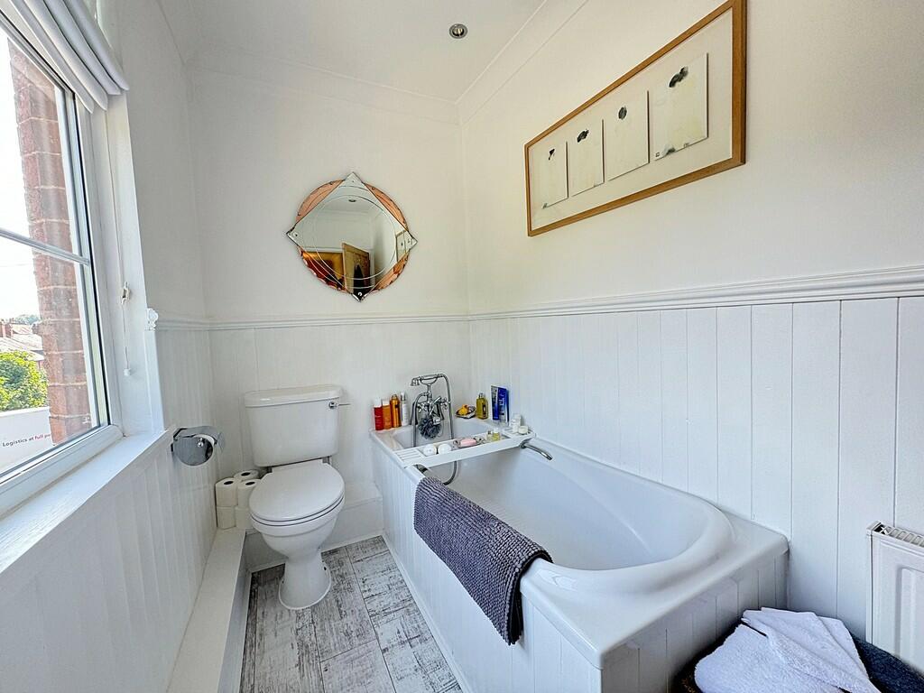 Additional image 11 of Castle Grove, Kenilworth