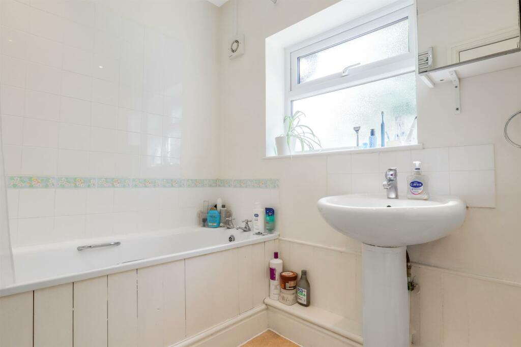 Additional image 13 of Dudley Road, Kenilworth