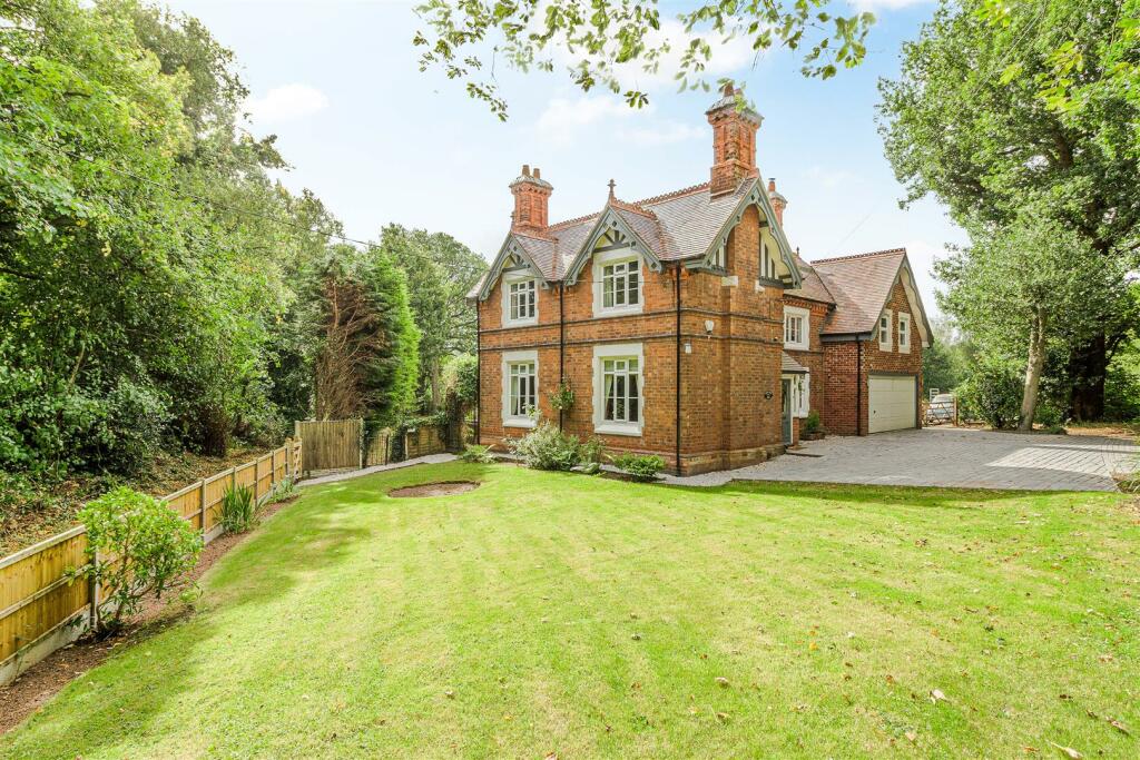 Additional image 36 of Monks Park Lane, Mancetter, CV9