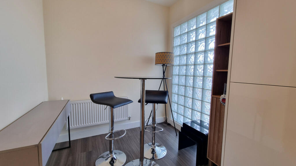 Additional image 4 of Mallard Close, Southam, CV47