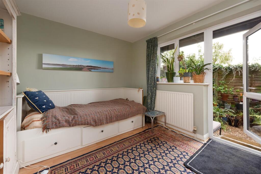 Additional image 10 of Island Wall, Whitstable