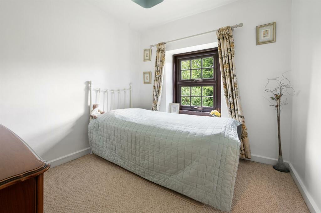 Additional image 20 of Stoney Way, Matlock