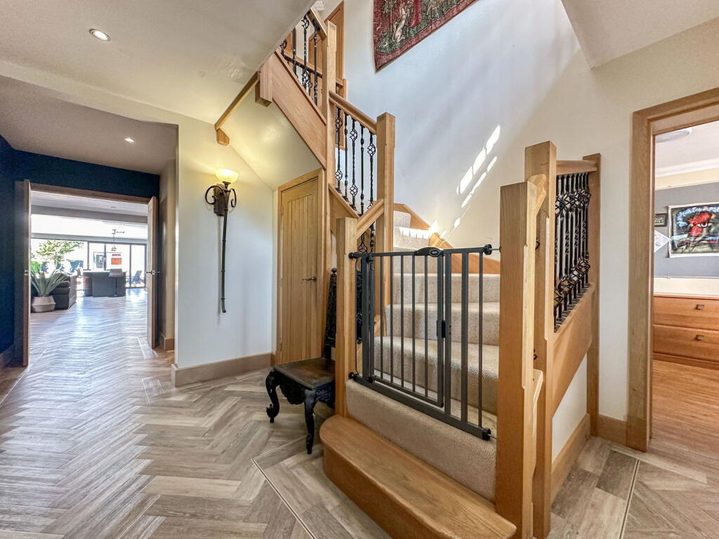 Additional image 17 of Nuneaton Road, Bulkington, Bedworth, CV12 9RR