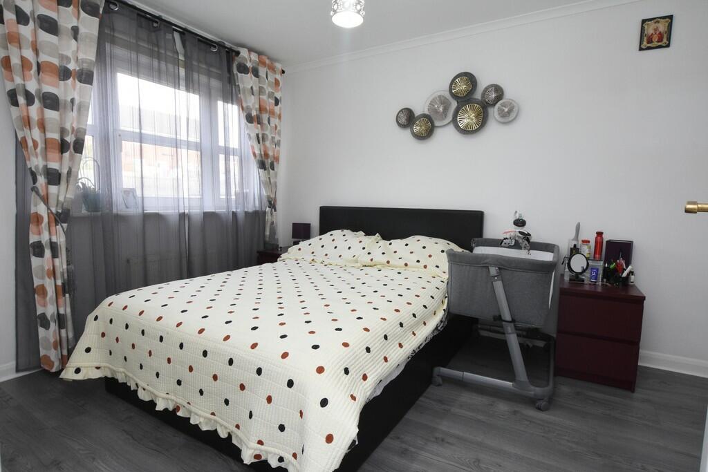 Additional image 7 of Overbecks Close, Rugby