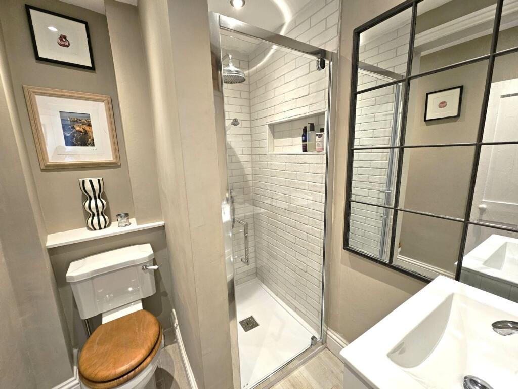 Additional image 11 of London Road, Canterbury