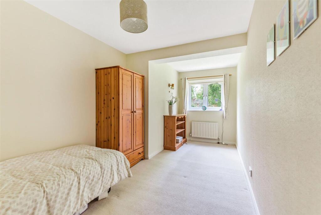 Additional image 13 of Burberry Grove, Balsall Common, CV7