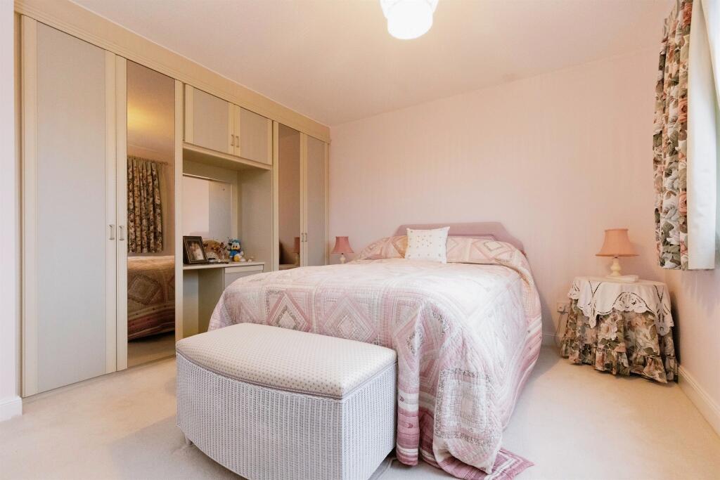 Additional image 7 of Draper Close, Kenilworth