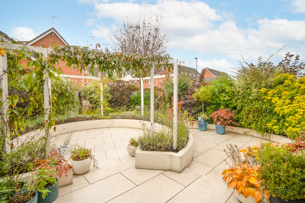 Additional image 27 of Persian Close, City Point